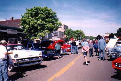 Show Theatre - The Show Street From King Chuck (newer photo)